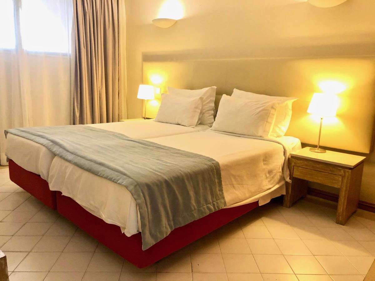 Clube Oceano Apartments アルブフェイラ エクステリア 写真