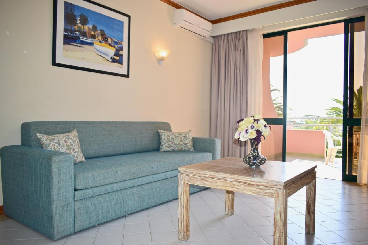 Clube Oceano Apartments アルブフェイラ エクステリア 写真